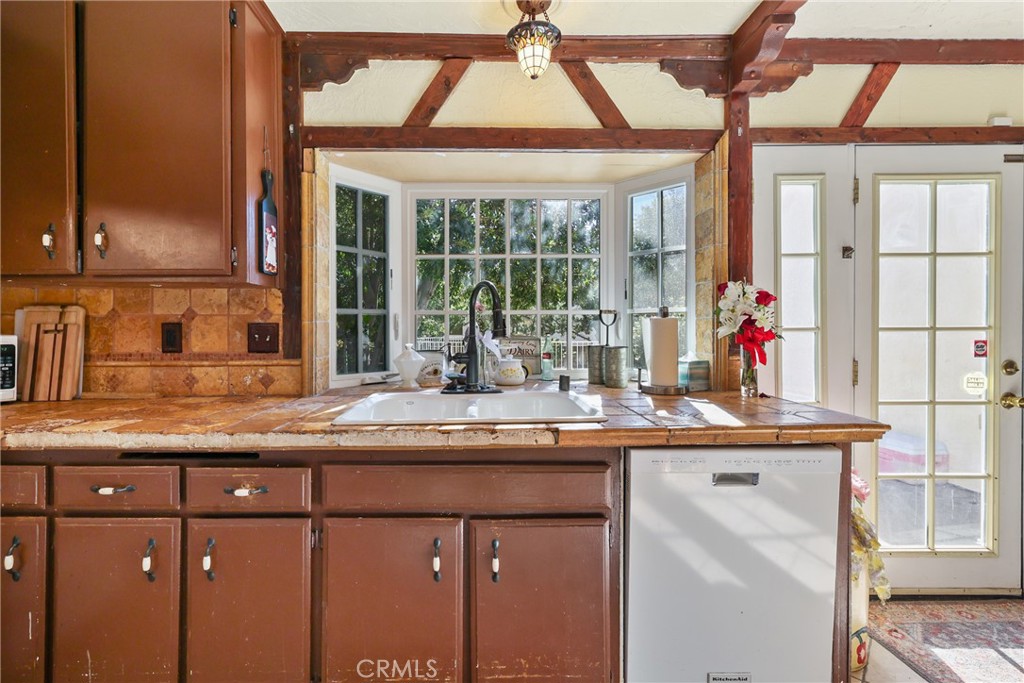 MLS #CV25268800 image #17