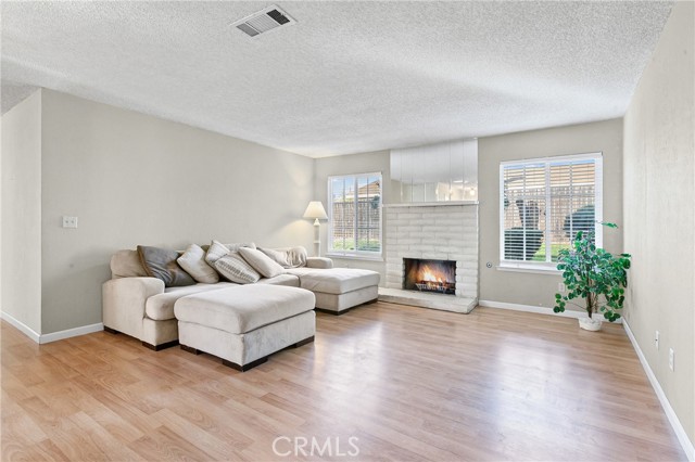 Detail Gallery Image 7 of 40 For 1103 Patricia Ln, Paso Robles,  CA 93446 - 3 Beds | 2 Baths