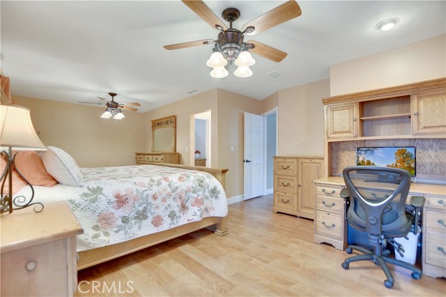 Image 38 of 75 For 1261 Ramona Boulevard
