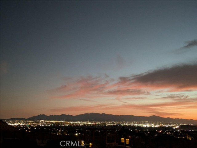 Detail Gallery Image 2 of 16 For 19876 Lodema Rd, Apple Valley,  CA 92307 - 3 Beds | 2 Baths