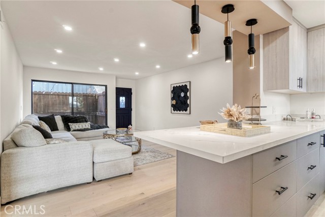 12938 Valleyheart Drive, Studio City CA: https://media.crmls.org/medias/4bbfed83-b85c-4483-8b72-fb39f2e6b4a0.jpg