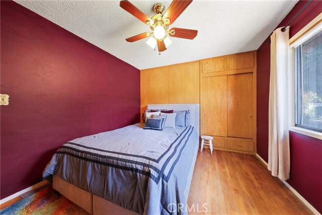 120 Franklin Avenue, Redlands CA: https://media.crmls.org/medias/4bc03839-99c8-481f-b399-484d76214ff9.jpg