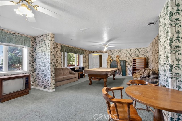 Detail Gallery Image 43 of 70 For 5328 Shirley J, Wrightwood,  CA 92397 - 8 Beds | 4/1 Baths