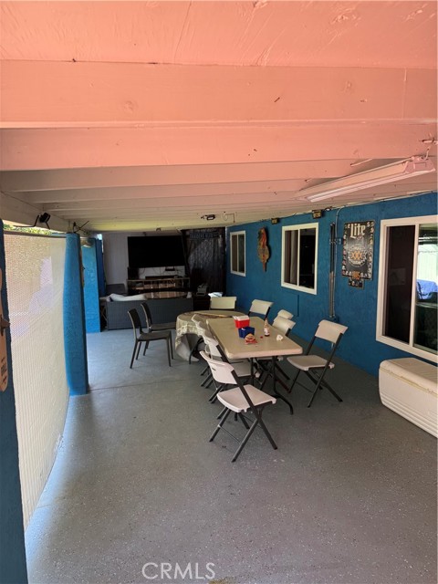 8201 Yarmouth Avenue photo 2
