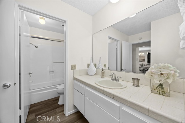 Detail Gallery Image 15 of 44 For 360 S Euclid Ave #219,  Pasadena,  CA 91101 - 2 Beds | 2 Baths