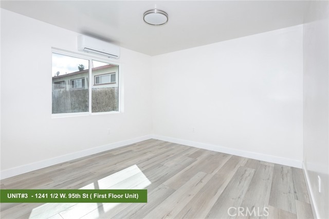 1241 W 95th Street, Los Angeles CA: https://media.crmls.org/medias/4bc1bf9b-a9c9-447f-a1a0-c0629318133a.jpg