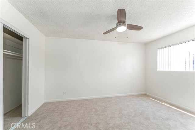 3430 Elm Avenue, Long Beach CA: https://media.crmls.org/medias/4bc36c34-9e42-4d97-8b37-bc1cbfbbac88.jpg