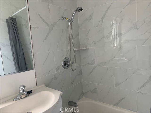 Detail Gallery Image 8 of 11 For 116 Fano St #B,  Arcadia,  CA 91006 - 2 Beds | 1 Baths