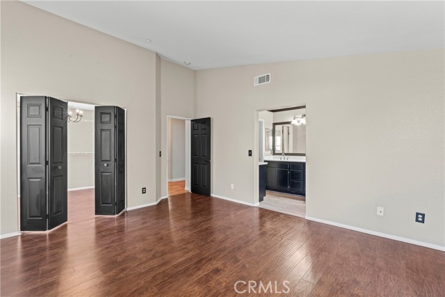 7803 Calle Carrisa Street, Highland CA: https://media.crmls.org/medias/4bc43d87-e758-4994-bb49-c328f90194dd.jpg