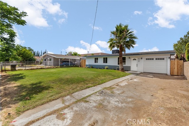 530 E 3rd Street, Rialto CA: https://media.crmls.org/medias/4bc5d146-cef4-4603-8f09-8a46fd71a482.jpg