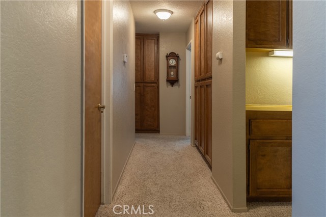 12386 Pawnee Road, Apple Valley CA: https://media.crmls.org/medias/4bc5fc47-c066-4c5f-8ba2-61b19323d1fa.jpg