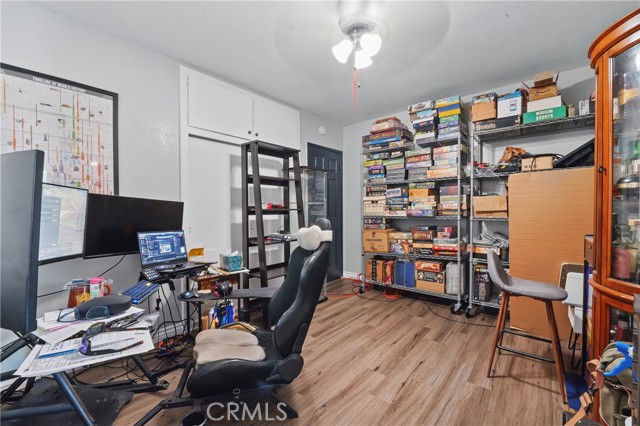 9489 Muroc Street, Bellflower CA: https://media.crmls.org/medias/4bc60563-2d1f-493f-b617-5e9ec4701c30.jpg