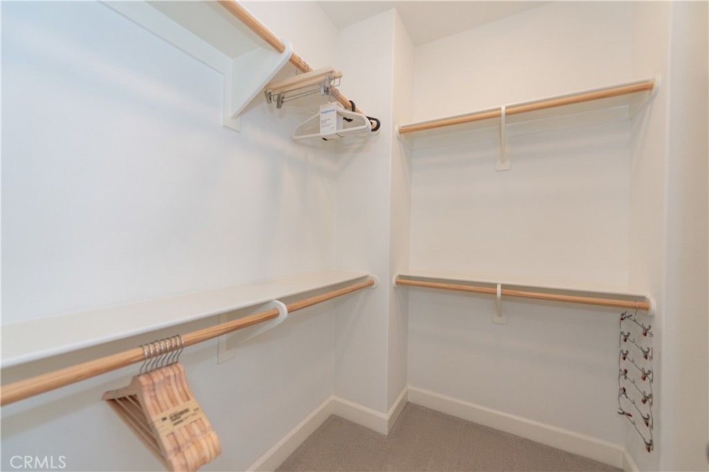 MLS #OC25272411 image #17