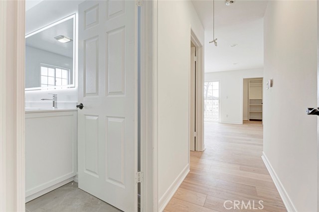 Detail Gallery Image 35 of 59 For 15121 Marlin Pl, Van Nuys,  CA 91405 - 4 Beds | 3 Baths