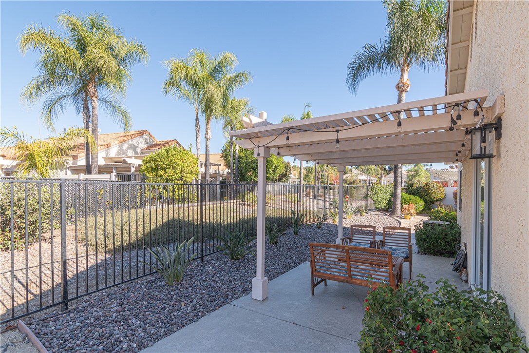 Detail Gallery Image 31 of 36 For 40259 Corte Delfin, Murrieta,  CA 92562 - 2 Beds | 2 Baths