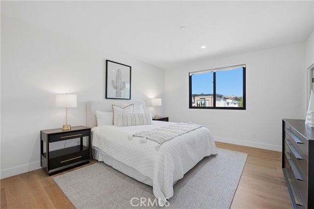 Detail Gallery Image 53 of 72 For 5108 Gordon Ln, San Diego,  CA 92109 - 4 Beds | 5/1 Baths