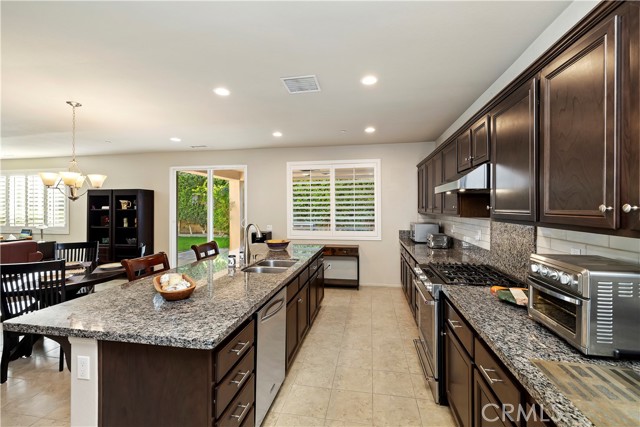 Detail Gallery Image 3 of 49 For 81917 Villa Palazzo, Indio,  CA 92203 - 3 Beds | 2/1 Baths