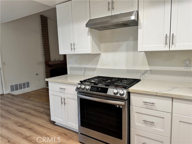 Detail Gallery Image 7 of 41 For 5773 Angela, Jurupa Valley,  CA 92509 - 4 Beds | 2 Baths