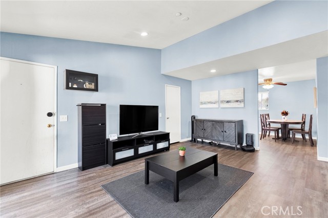 Detail Gallery Image 13 of 38 For 23278 Orange #8,  Lake Forest,  CA 92630 - 2 Beds | 2 Baths