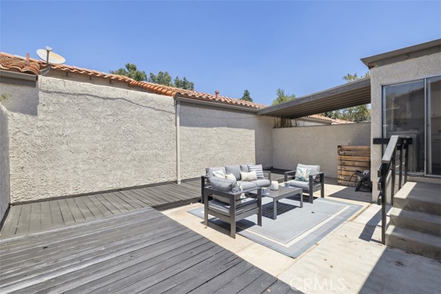 Detail Gallery Image 23 of 28 For 19519 Rinaldi St #57,  Porter Ranch,  CA 91326 - 3 Beds | 2 Baths