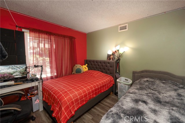 3886 New Haven Drive, Riverside CA: https://media.crmls.org/medias/4bcd3c71-f994-4b18-8e33-5097379efe8f.jpg