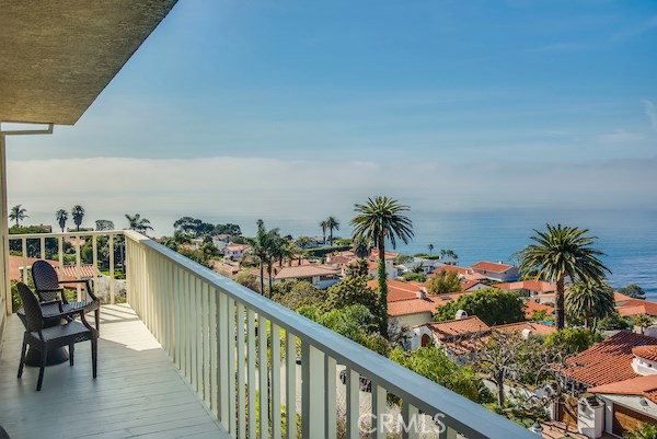 729 Via Del Monte, Palos Verdes Estates, California 90274, 4 Bedrooms Bedrooms, ,1 BathroomBathrooms,Residential,Sold,Via Del Monte,PV17045921