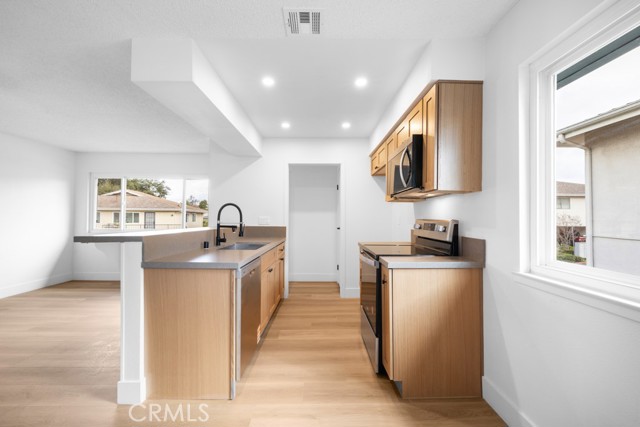 Detail Gallery Image 6 of 32 For 18103 Camino Bello #4,  Rowland Heights,  CA 91748 - 2 Beds | 1 Baths