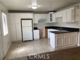245 E 110th Street, County - Los Angeles CA: https://media.crmls.org/medias/4bcfb46b-9f15-4bc9-ade4-39273c795024.jpg