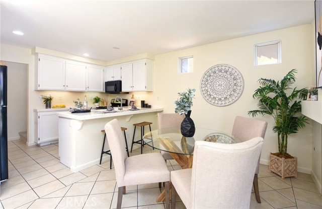 44666 Arbor Lane, Temecula CA: https://media.crmls.org/medias/4bcfb7bd-6dd4-4668-a030-4c0bea33f42e.jpg