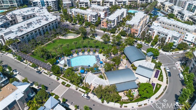 3400 Rivington, Irvine CA: https://media.crmls.org/medias/4bd07f87-3c84-41c3-acc6-6e0c26871772.jpg