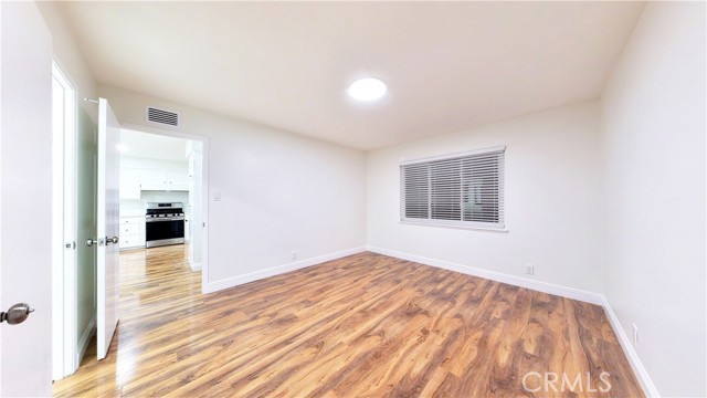 Detail Gallery Image 22 of 29 For 2315 E Alden, Anaheim,  CA 92806 - 4 Beds | 3 Baths