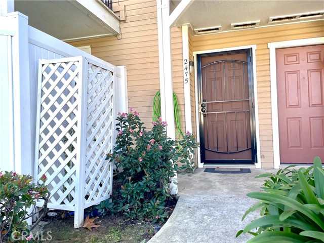 Detail Gallery Image 2 of 20 For 2475 Village Gr, Santa Maria,  CA 93455 - 2 Beds | 2 Baths