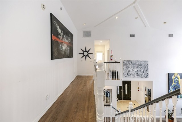 Detail Gallery Image 11 of 27 For 4343 Shadyglade Ave, Studio City,  CA 91604 - 4 Beds | 5 Baths