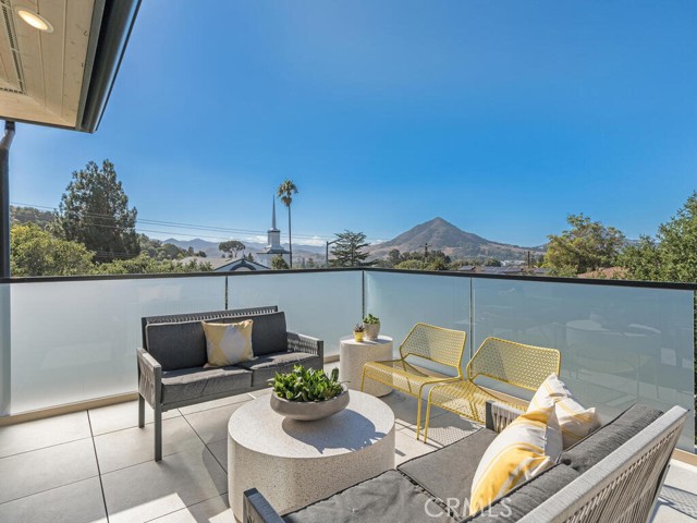 2082 Fixlini Street, San Luis Obispo CA: https://media.crmls.org/medias/4bd1bb7e-47ee-432f-a30a-884003c70dbc.jpg