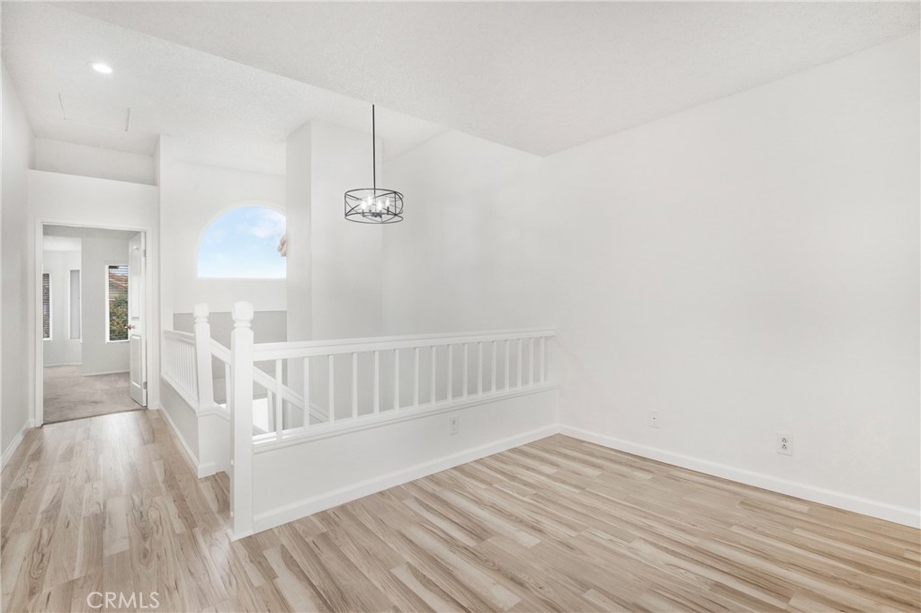 MLS #OC25225360 image #17