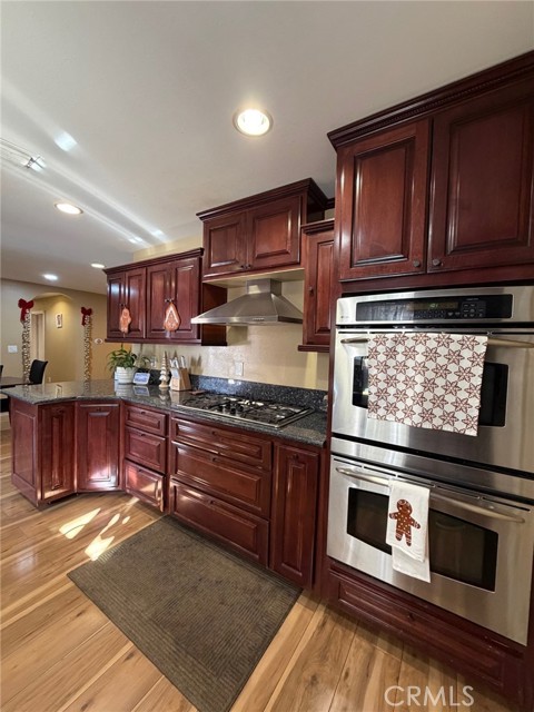 Detail Gallery Image 12 of 31 For 602 Gilmore, Corona,  CA 92879 - 4 Beds | 2 Baths