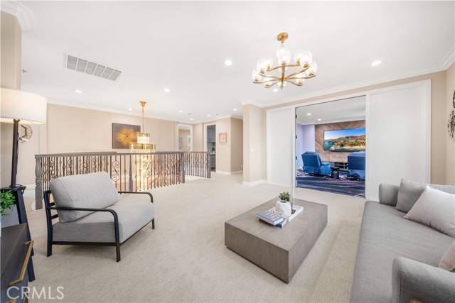 Detail Gallery Image 32 of 75 For 27 Gillman St, Irvine,  CA 92612 - 6 Beds | 6/1 Baths