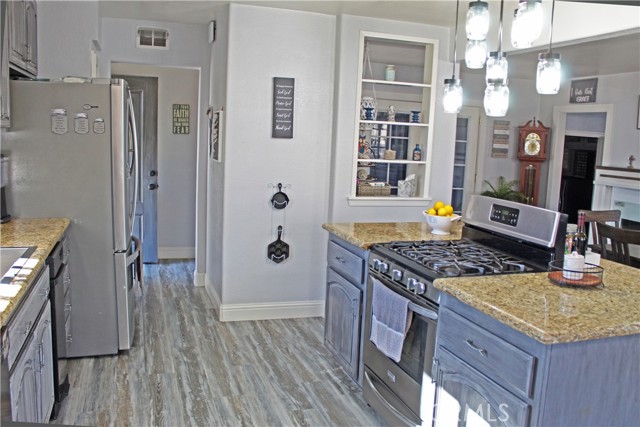 Detail Gallery Image 15 of 31 For 607 E Monroe Street, Santa Maria,  CA 93454 - 5 Beds | 3 Baths