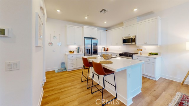 Detail Gallery Image 6 of 30 For 2221 Bluegrass Way, Rancho Mission Viejo,  CA 92694 - 2 Beds | 2 Baths