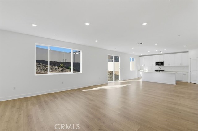 Detail Gallery Image 6 of 23 For 34609 Clementine St, French Valley,  CA 92596 - 4 Beds | 3 Baths