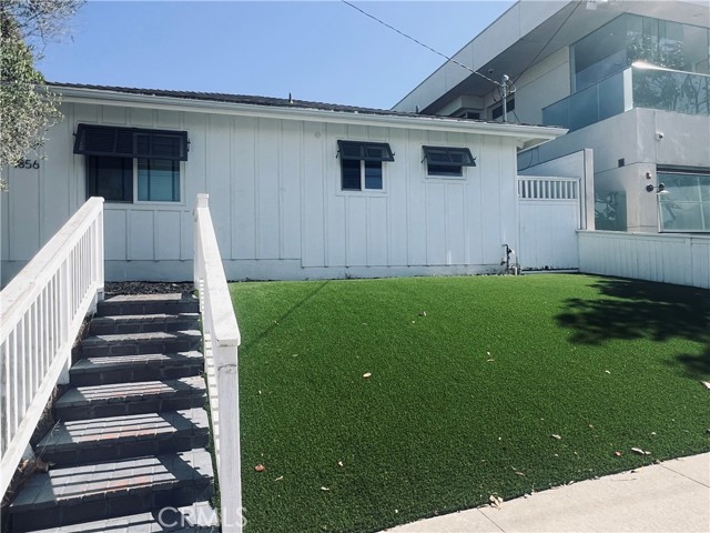 1856 9th Street, Manhattan Beach CA: https://media.crmls.org/medias/4bd4f06a-65f8-472d-bd64-569d66dfcb94.jpg