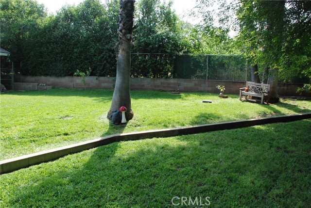 360 Campbell Avenue, Redlands CA: https://media.crmls.org/medias/4bd647be-4b2a-4cf9-a736-9dc0aa8ce01a.jpg