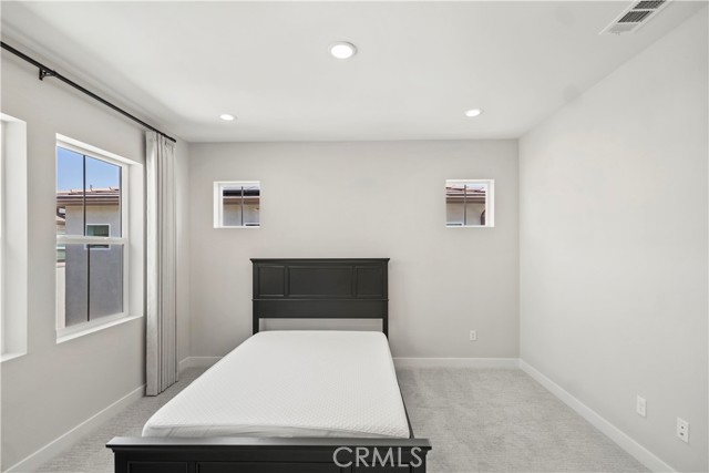 251 Brackens, Lake Forest CA: https://media.crmls.org/medias/4bd66b90-67e6-48e5-ba51-81a9274240f2.jpg