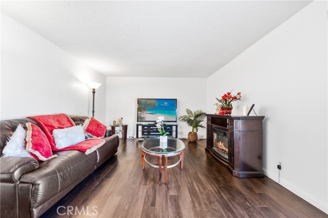 Detail Gallery Image 13 of 43 For 6601 Chapman Ave, Garden Grove,  CA 92845 - 3 Beds | 1/1 Baths