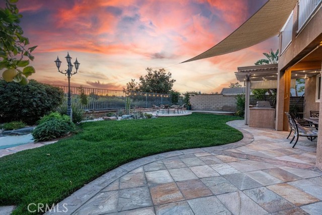 Detail Gallery Image 32 of 69 For 26815 Pine Cliff Pl, Valencia,  CA 91381 - 5 Beds | 4/1 Baths