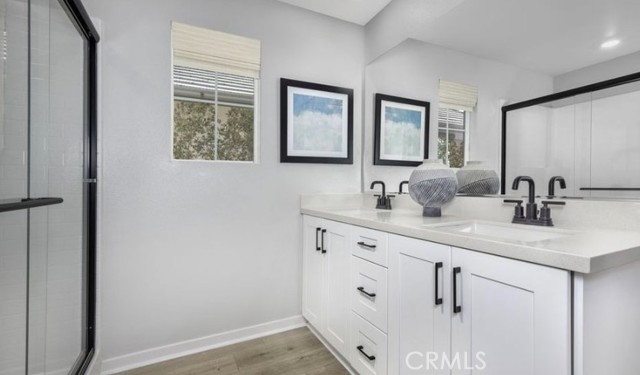 Detail Gallery Image 9 of 12 For 32642 Crystal Cove Ct, Winchester,  CA 92596 - 3 Beds | 2/1 Baths