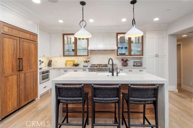 1515 E Ocean Boulevard, Newport Beach CA: https://media.crmls.org/medias/4bd91374-fa05-4e2e-b626-89414229fcf6.jpg