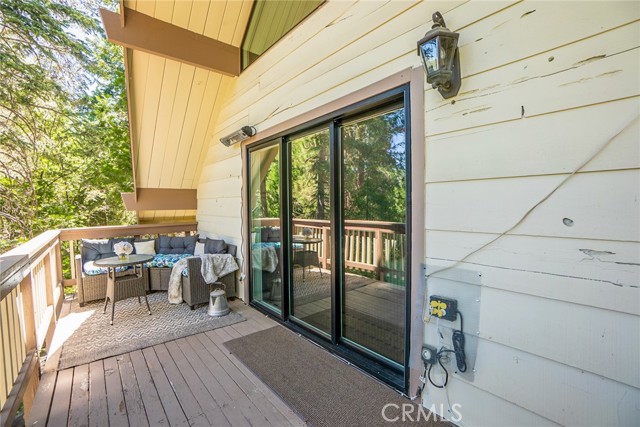 Detail Gallery Image 40 of 49 For 875 Brentwood Dr, Lake Arrowhead,  CA 92352 - 3 Beds | 2 Baths