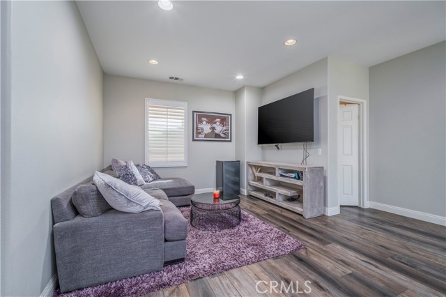 Detail Gallery Image 22 of 54 For 16039 Begonia Ave, Chino,  CA 91708 - 4 Beds | 3 Baths