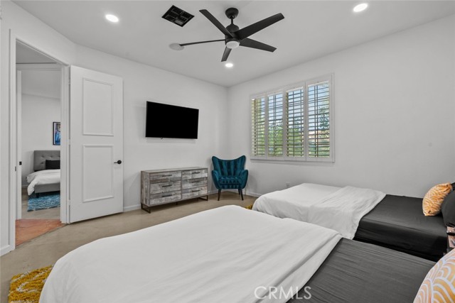 Image 27 of 53 For 2451 Quincy Way
